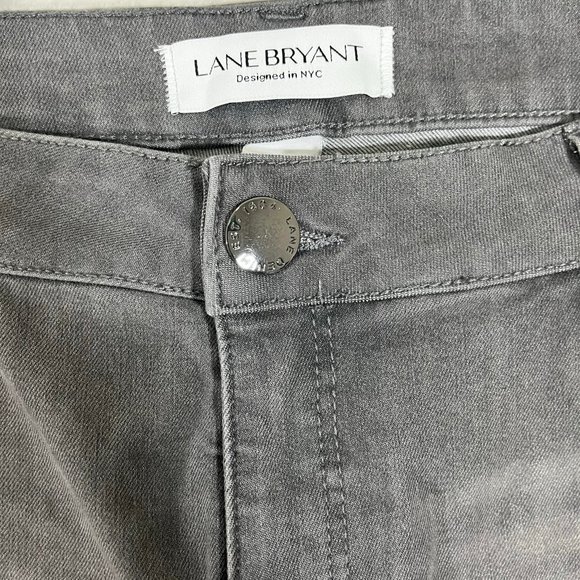 NWOT Lane Bryant Bundle of 2 Jeans Size 18 Light Black Skinny Jeans Cropped Jean - Picture 12 of 15